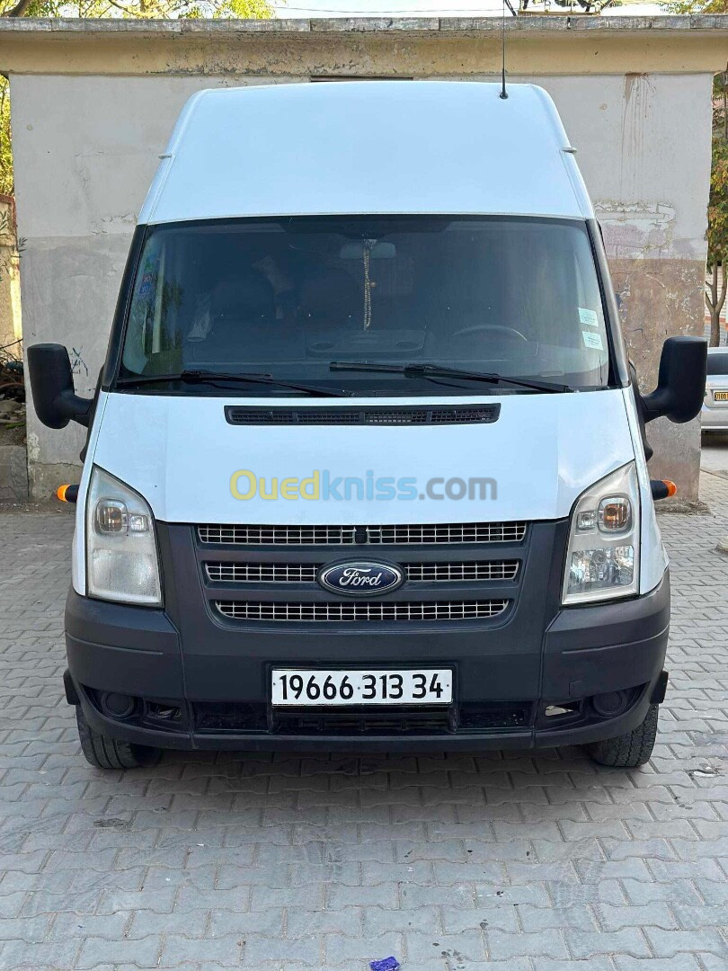 Ford Transit 2013