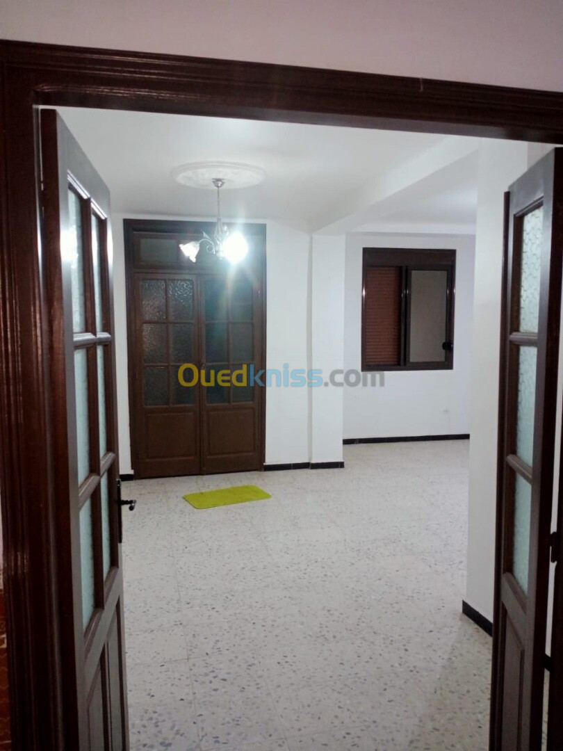 Location Appartement F3 Alger Ben aknoun