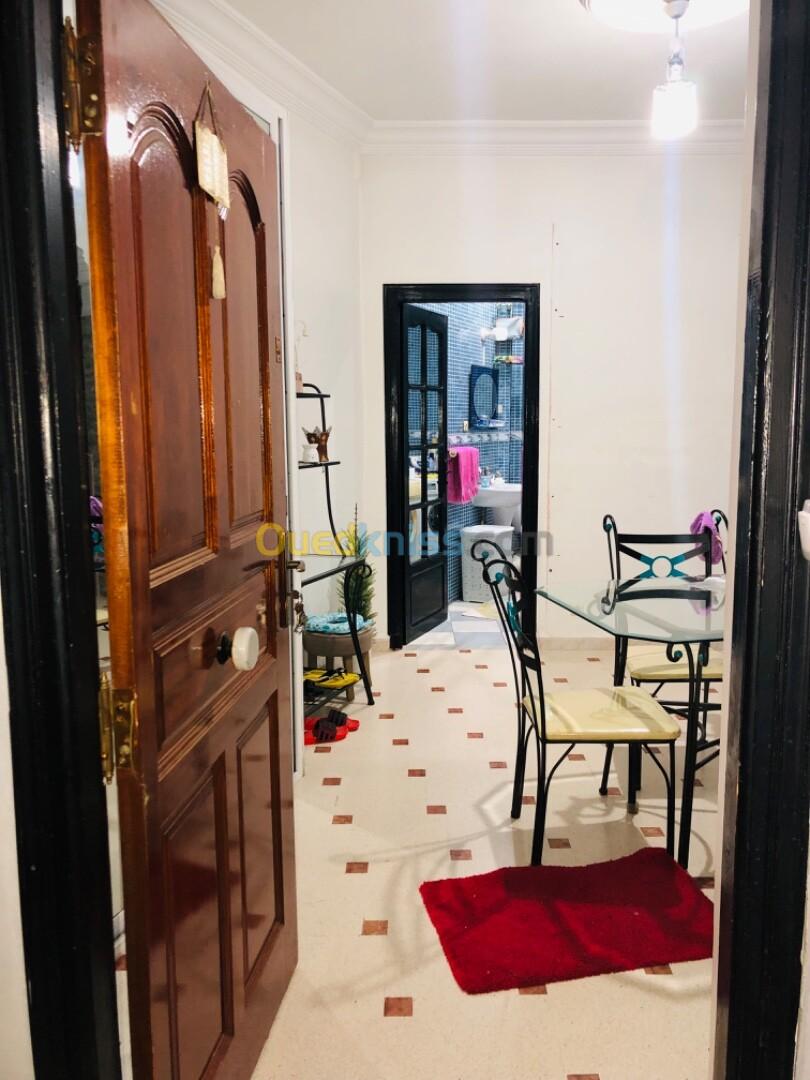 Location Niveau De Villa F3 Alger El mouradia