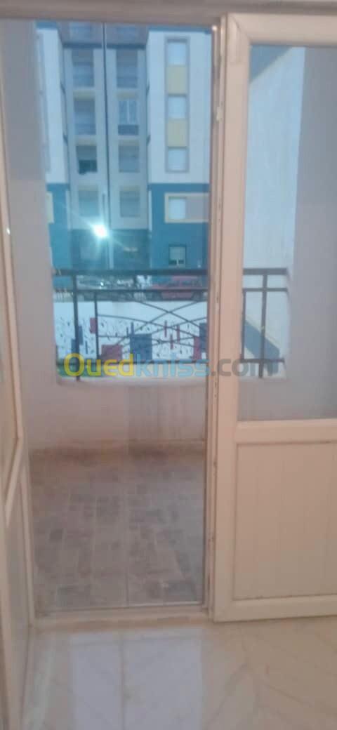 Location Appartement F4 Alger Draria