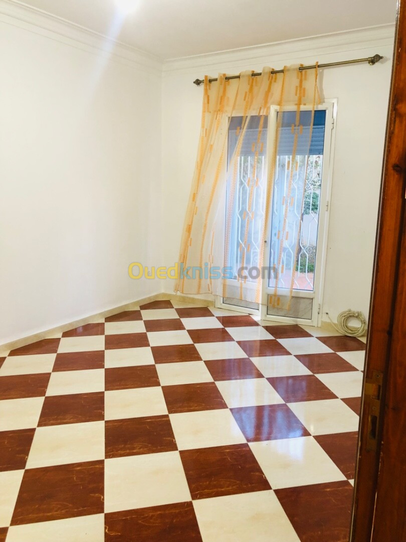 Location Niveau De Villa F3 Alger El achour