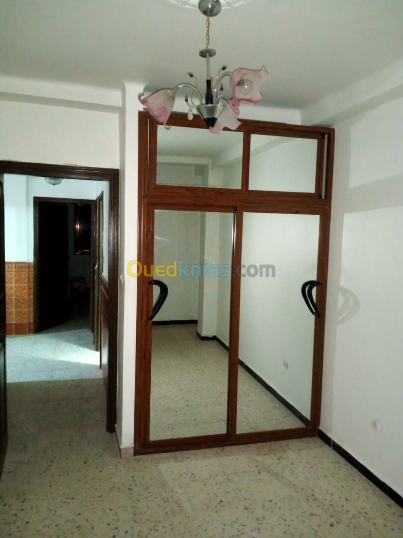 Location Appartement F3 Alger Ben aknoun