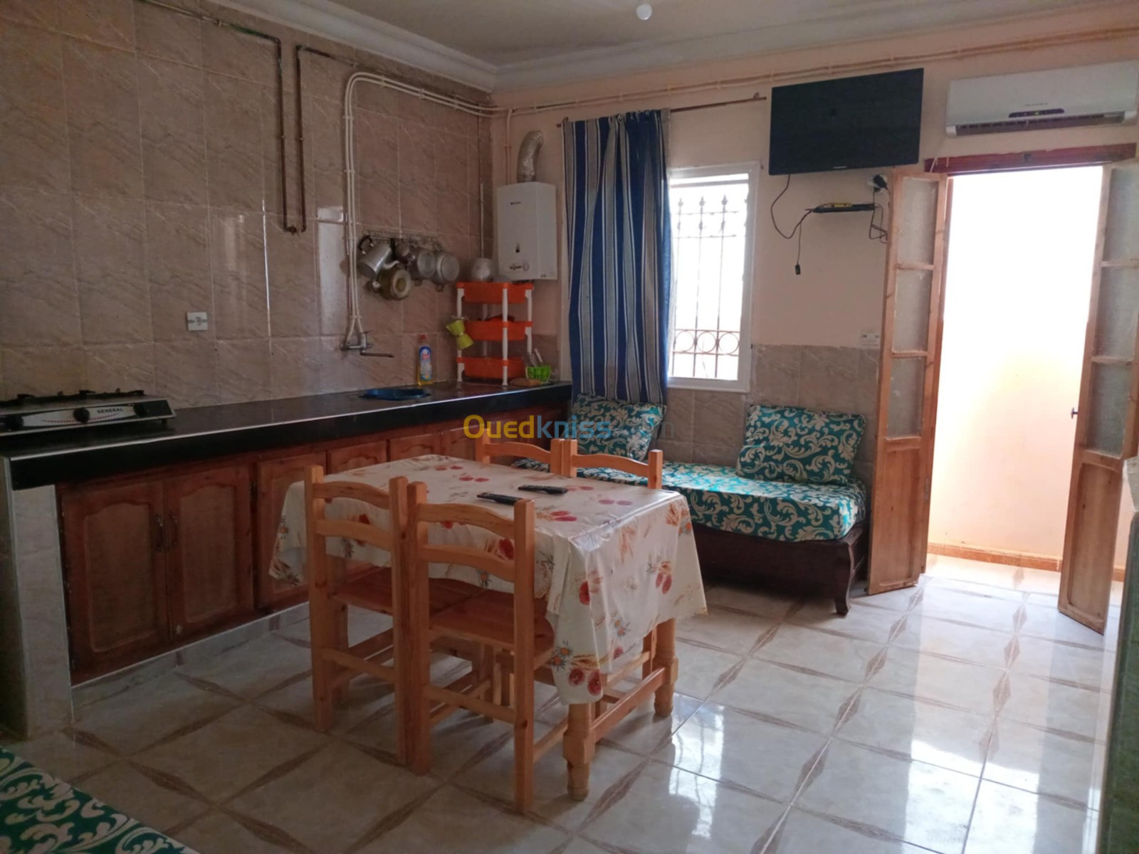 Location Appartement F2 Tlemcen Marsa ben mhidi