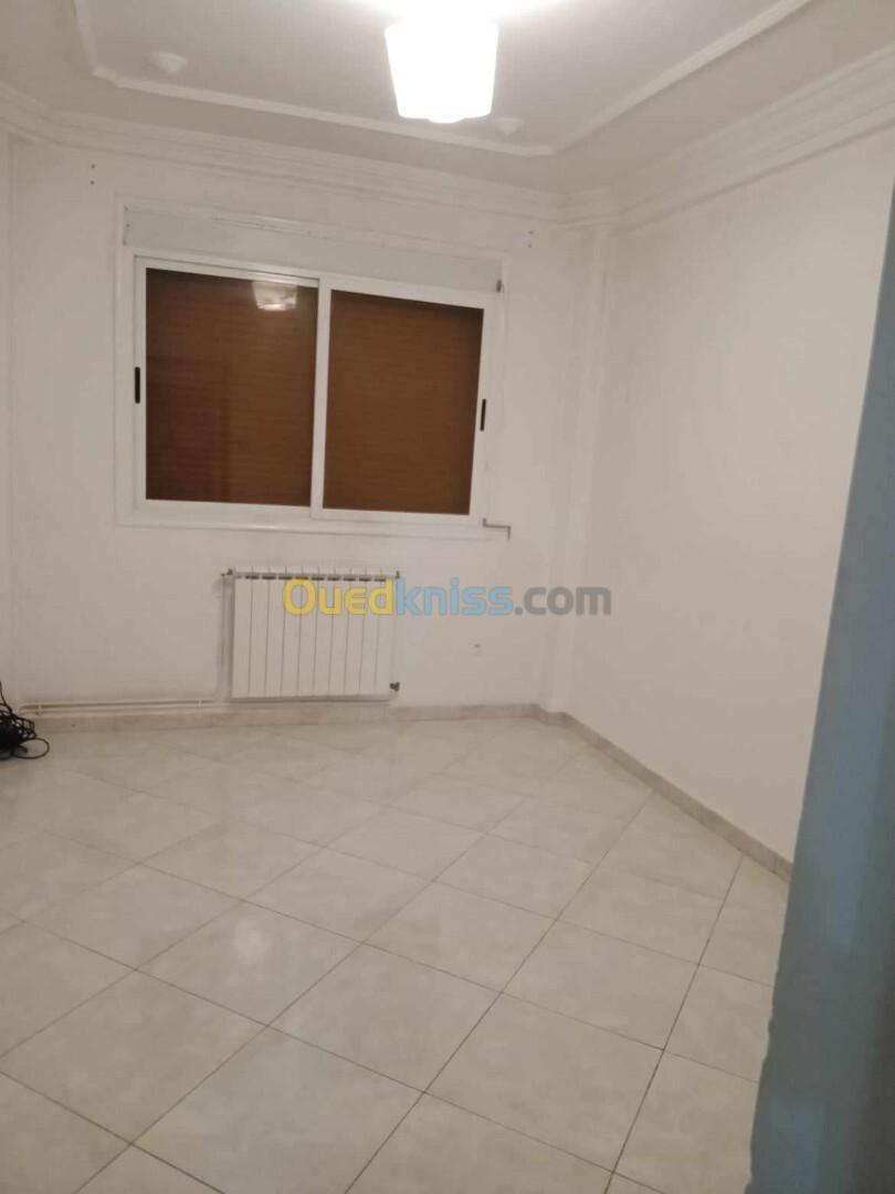 Location Appartement F3 Alger Dely brahim