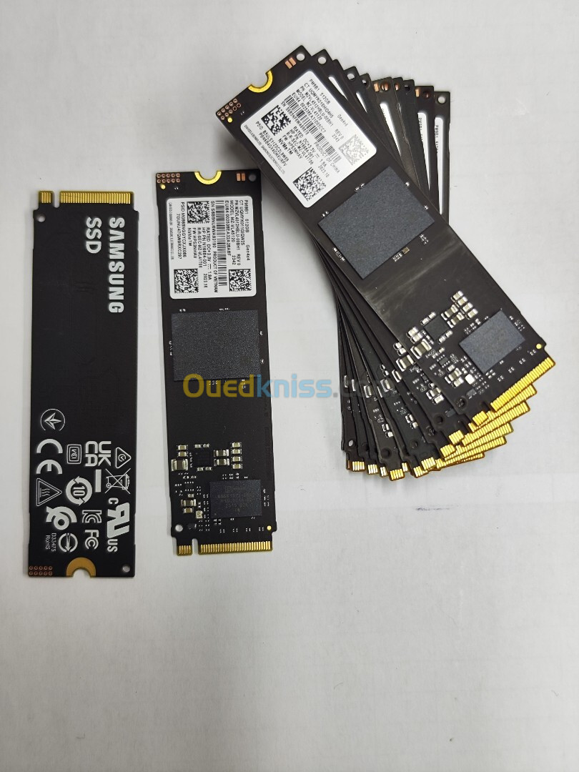 DISQUE DUR SAMSUNG 512 SSD NVME 8CM