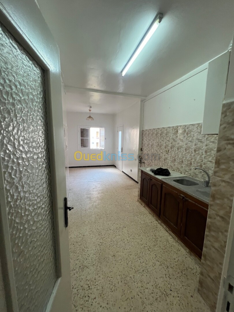 Location Appartement F2 Alger El achour