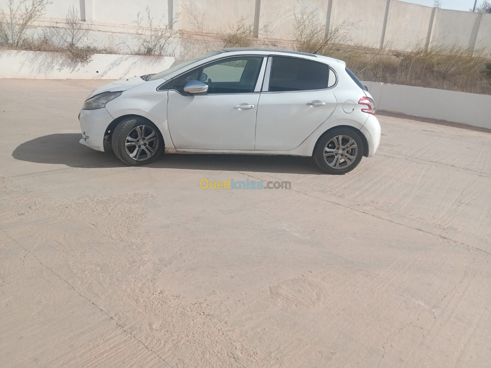 Peugeot 208 2014 Allure