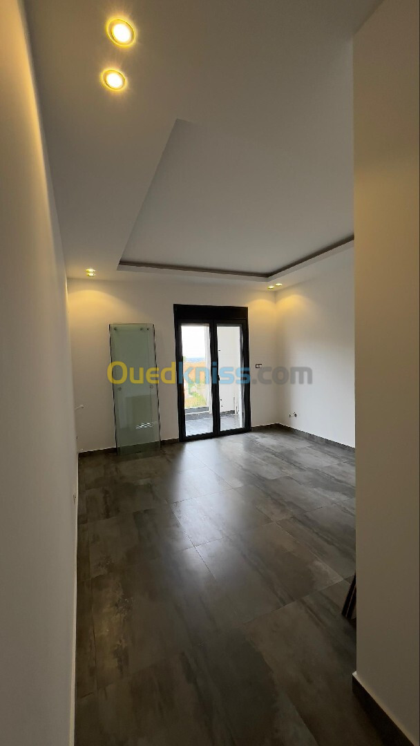 Vente Appartement F3 Alger El marsa