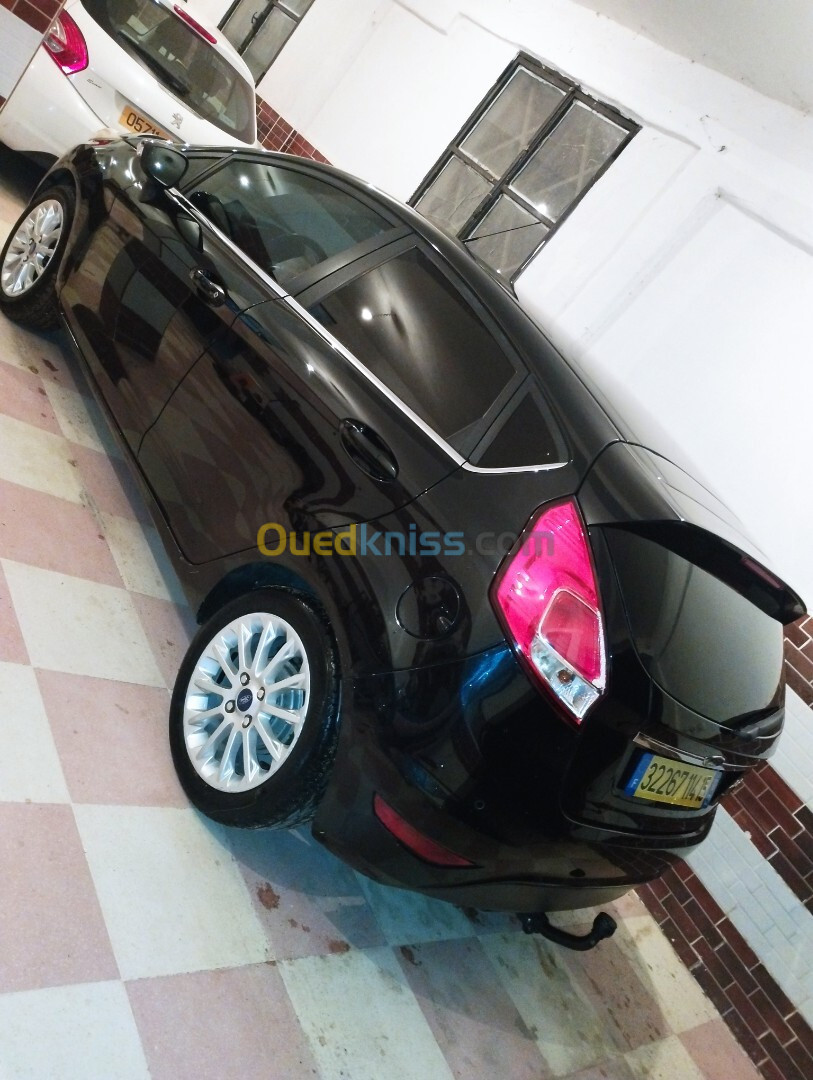 Ford Fiesta 2014 Titanium 