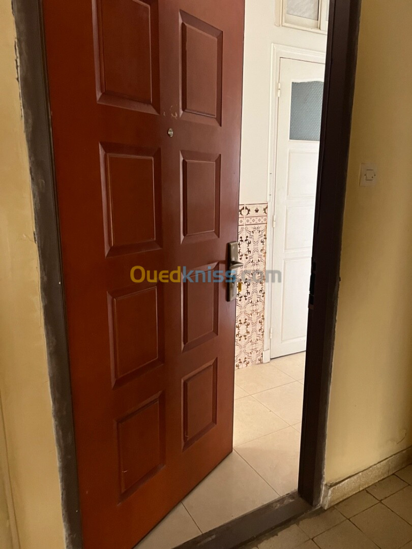 Vente Appartement F3 Alger Hydra