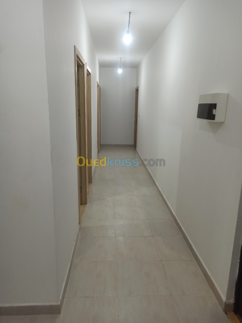 Location Appartement F4 Alger Mahelma