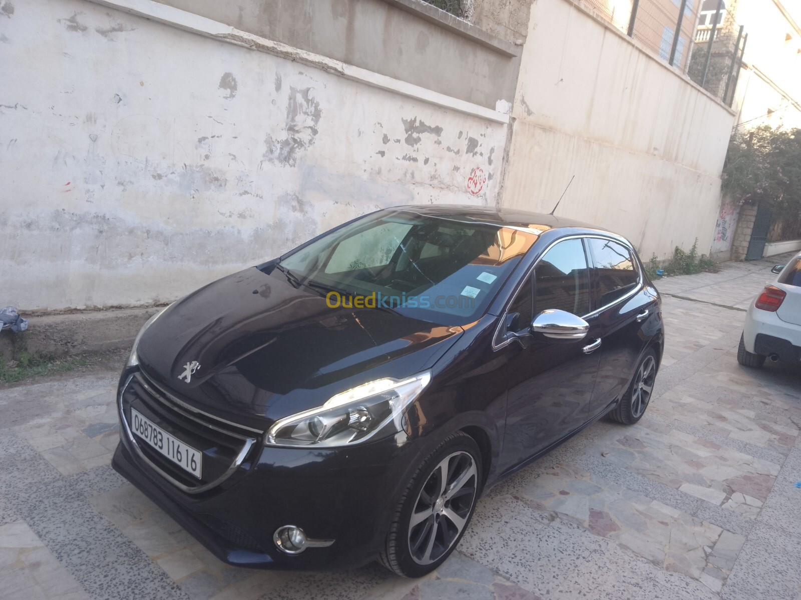 Peugeot 208 2016 Access Facelift