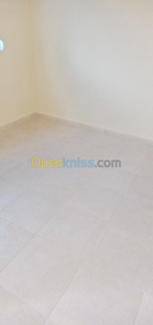 Vente Appartement F3 Tipaza Douaouda