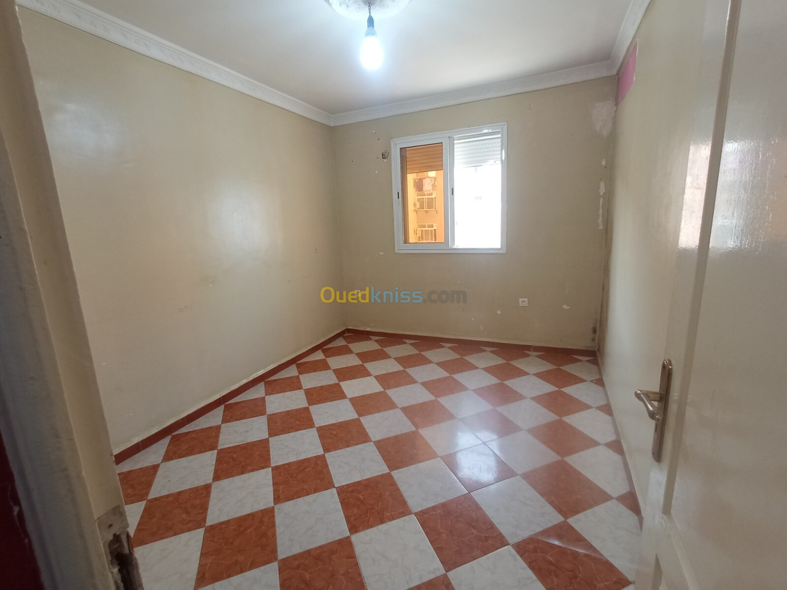 Location Appartement F2 Alger Les eucalyptus