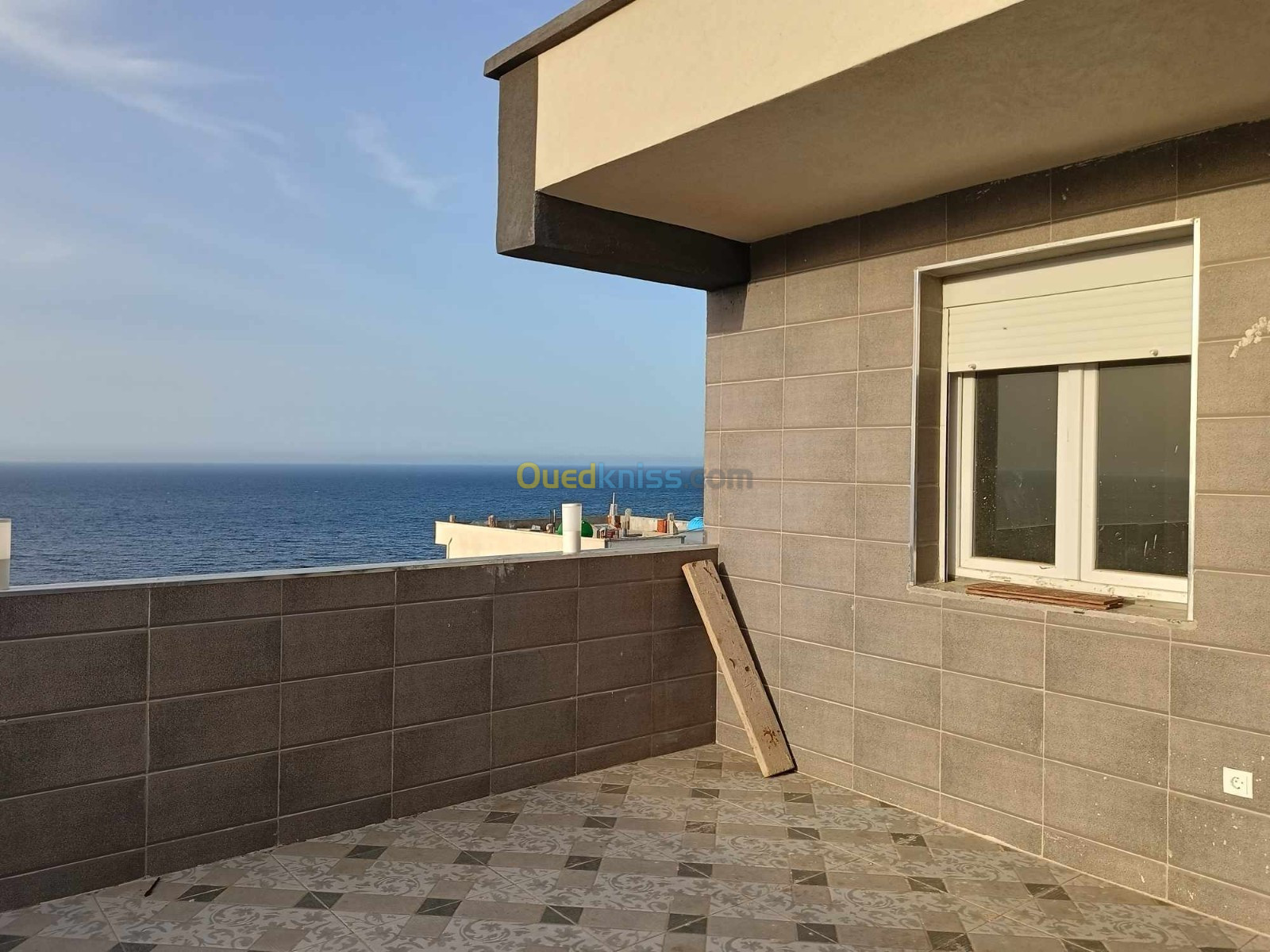 Vente Appartement F8 Béjaïa Beni ksila