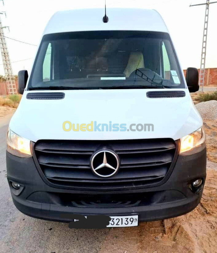 Mercedes sprinter 2021 fourgon