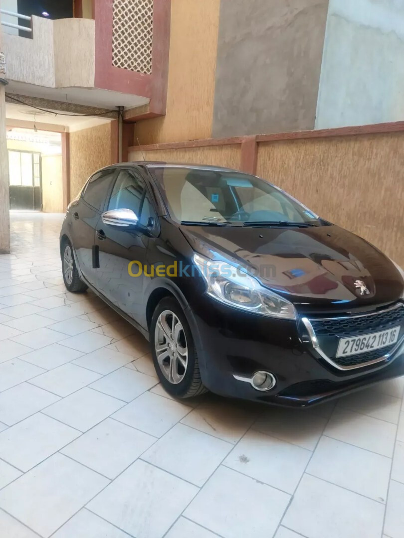 Peugeot 208 2013 Allure