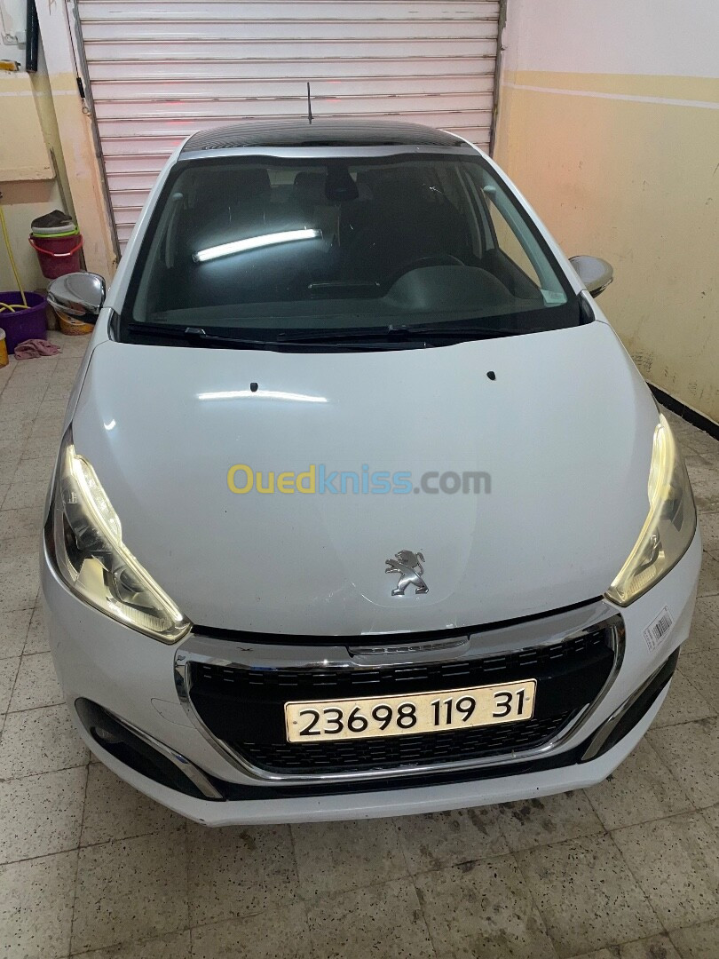 Peugeot 208 2019 