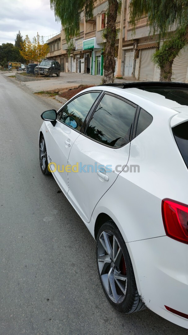 Seat Ibiza 2015 Black Line