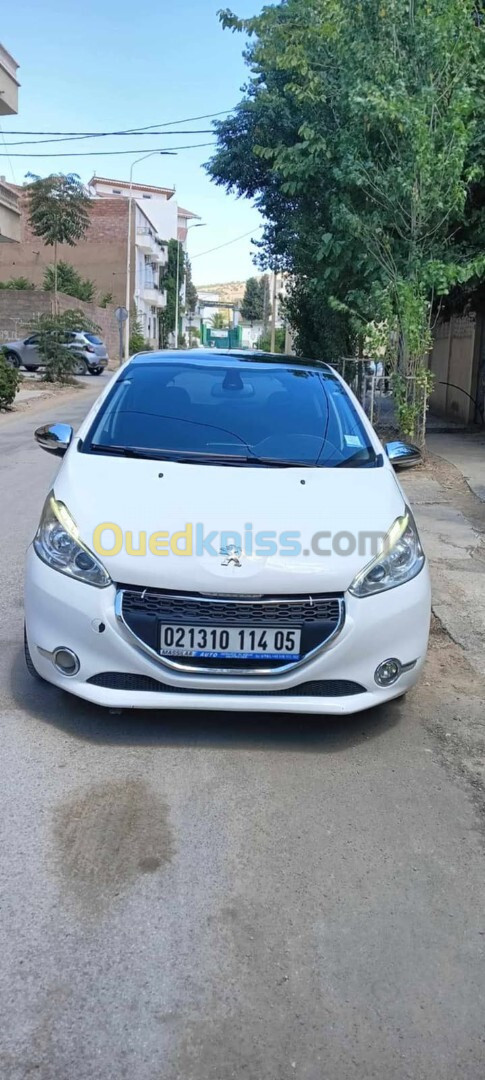 Peugeot 208 2014 Allure