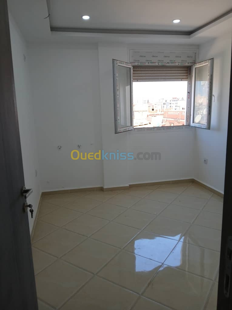 Vente Appartement F4 Alger Bordj el bahri