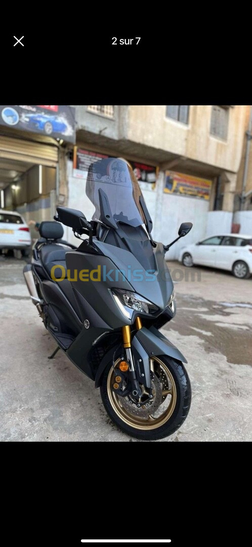 Yamaha Tmax 560 tech max 2022