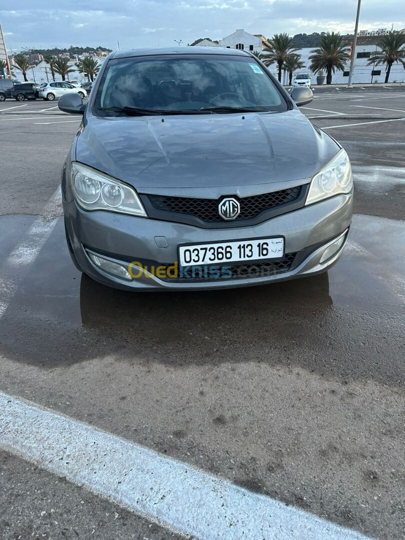 MG 350 2013 Confort +