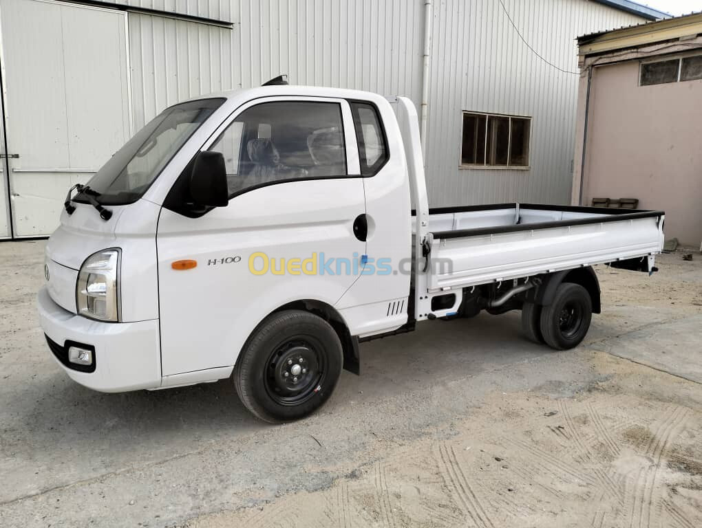 Hyundai H-100 2024 