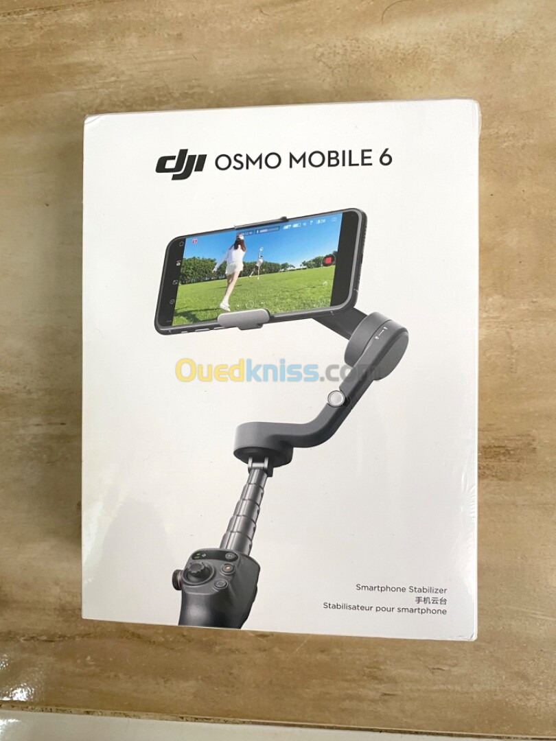 Stabilisateur DJI osmo mobile 6