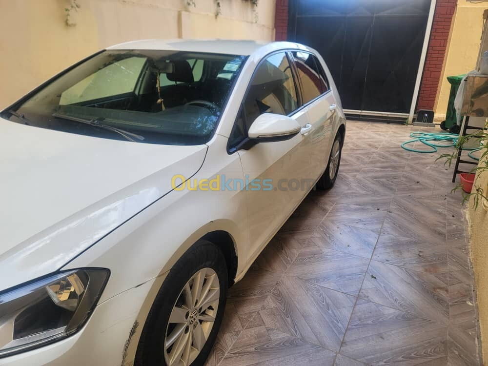 Volkswagen Golf 7 2014 Trendline +