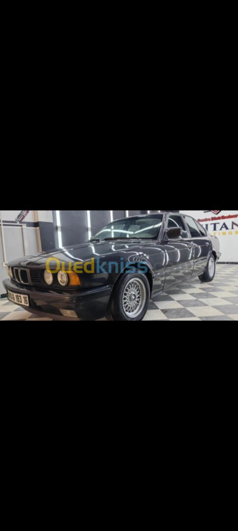 BMW E34 1993 525i