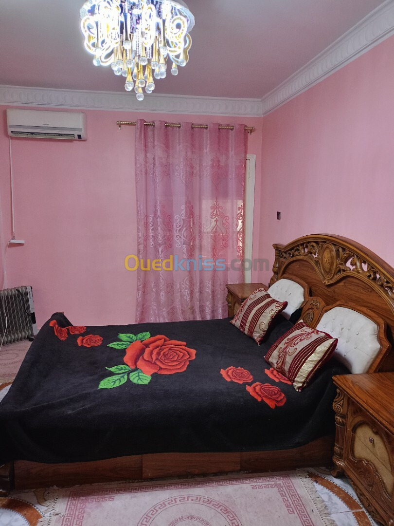 Location Appartement F4 Oum El Bouaghi Ain beida