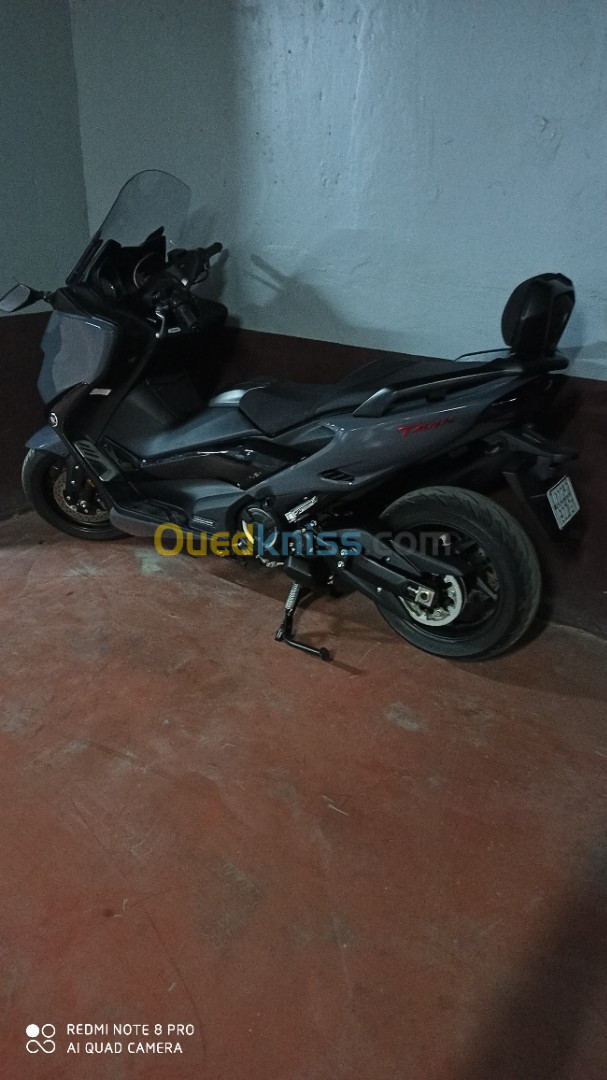 Yamaha Tmax 560 2022