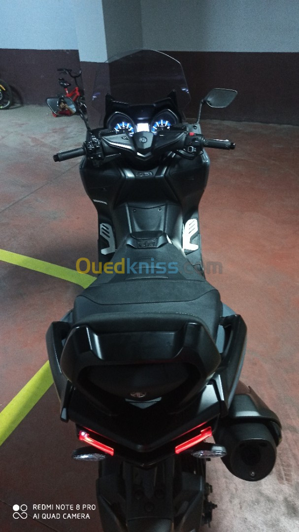 Yamaha Tmax 560 2022