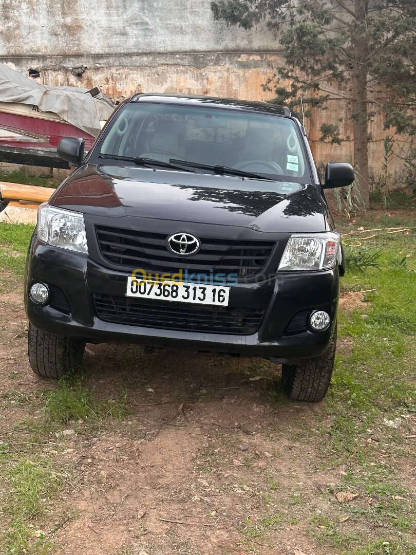 Toyota Hilux 2013 