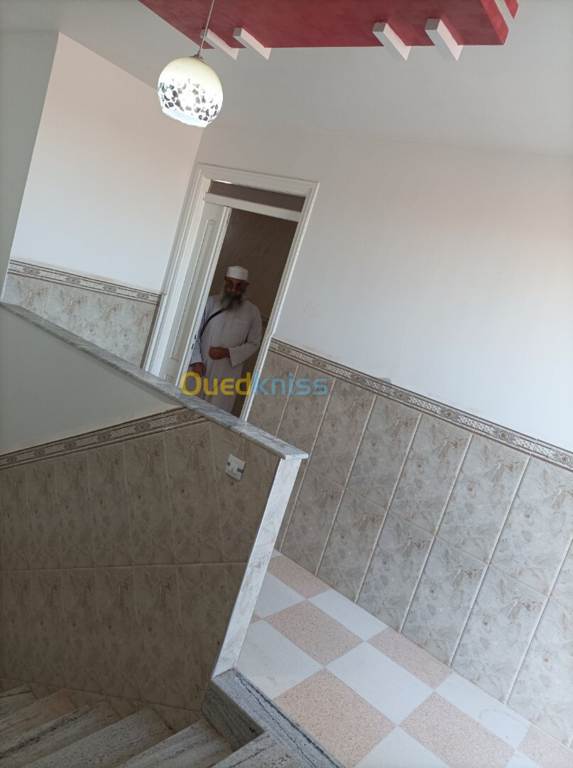 Location Appartement F3 Alger Saoula