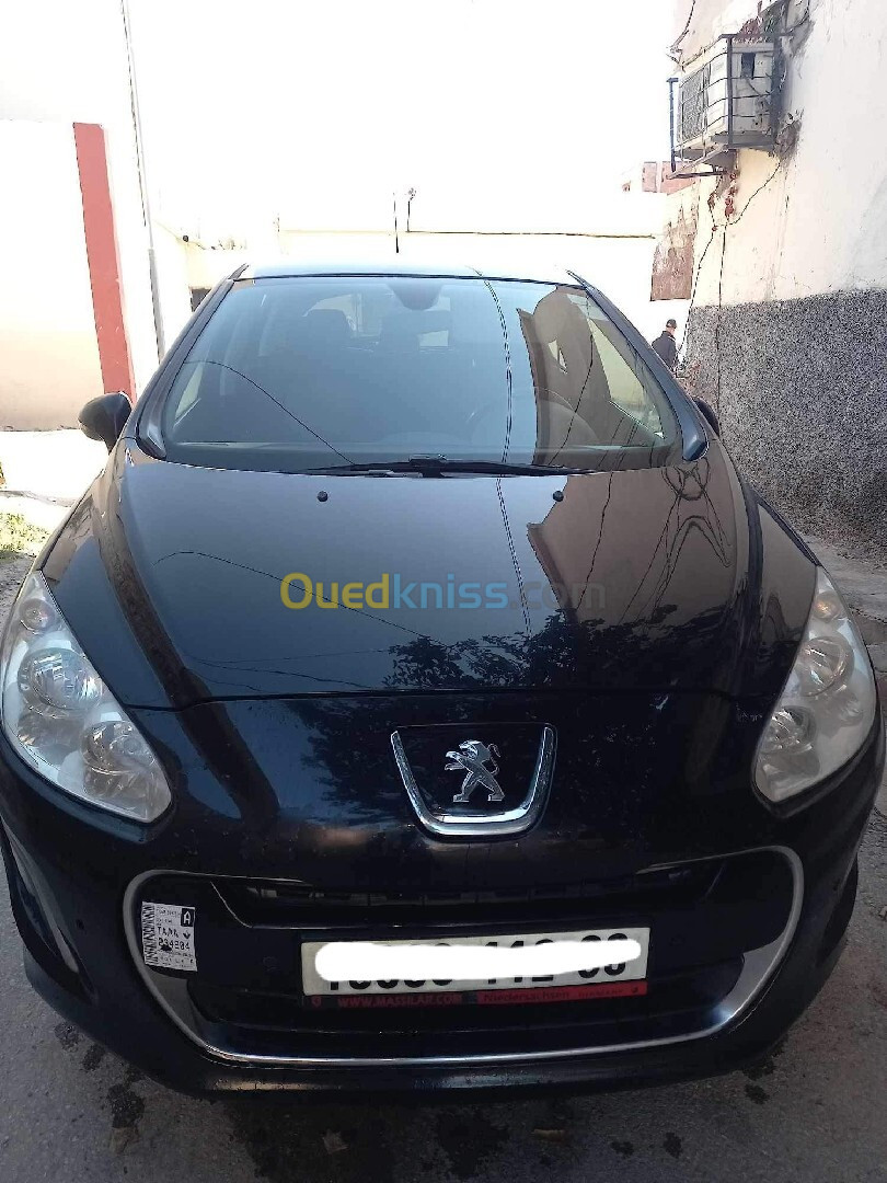 Peugeot 308 2012 