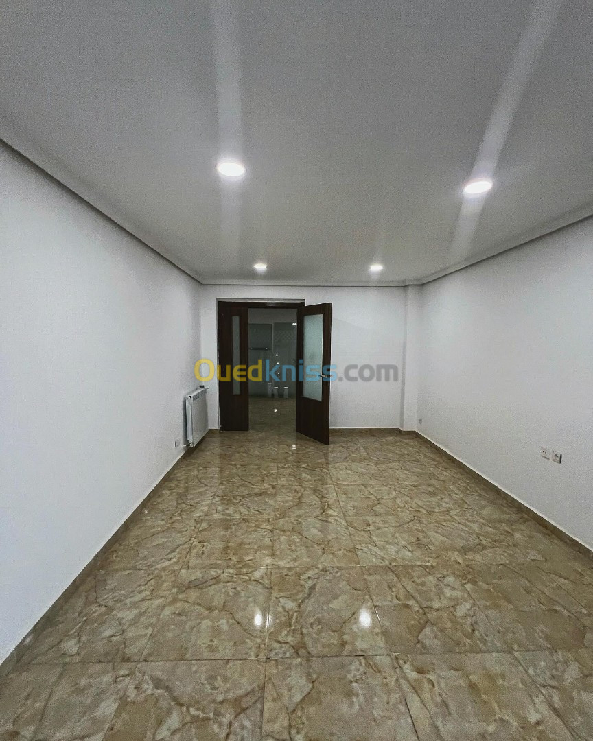 Sell Apartment F4 Oran Oran