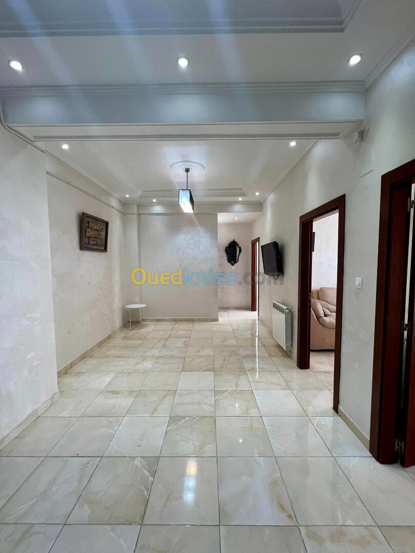 Location Appartement F5 Oran Oran