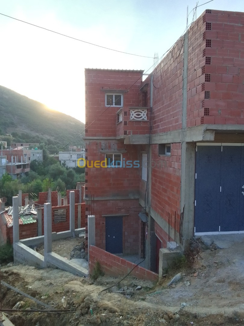 Vente Appartement F3 Skikda Collo