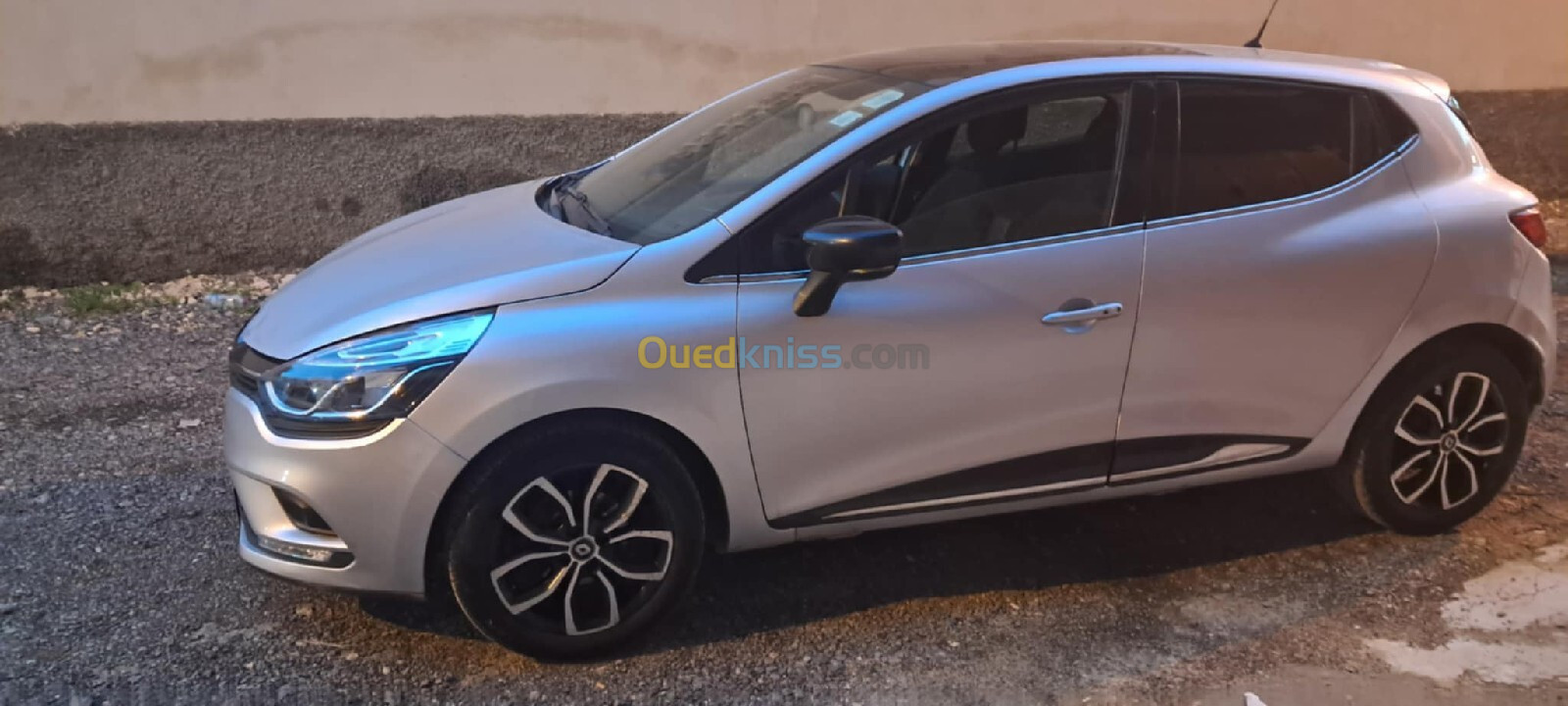 Renault Clio 4 2019 Limited 2