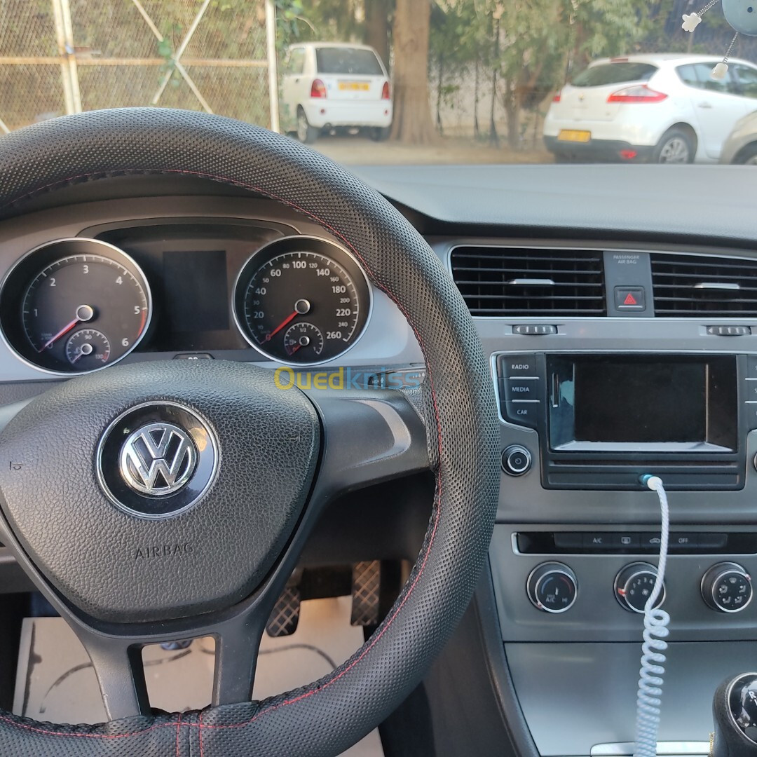 Volkswagen Golf 7 2014 Trendline +