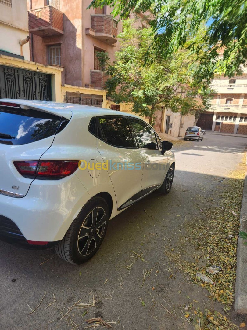 Renault Clio 4 2013 Limited