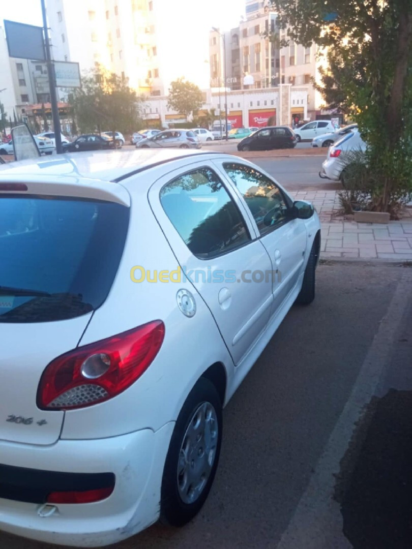 Peugeot 206 Plus 2012 206 Plus