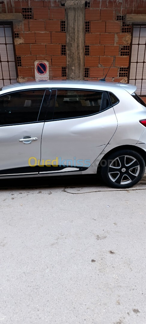 Renault Clio 4 2013 Exception