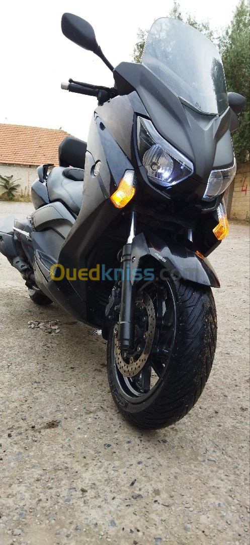 Yamaha Xmax 2015