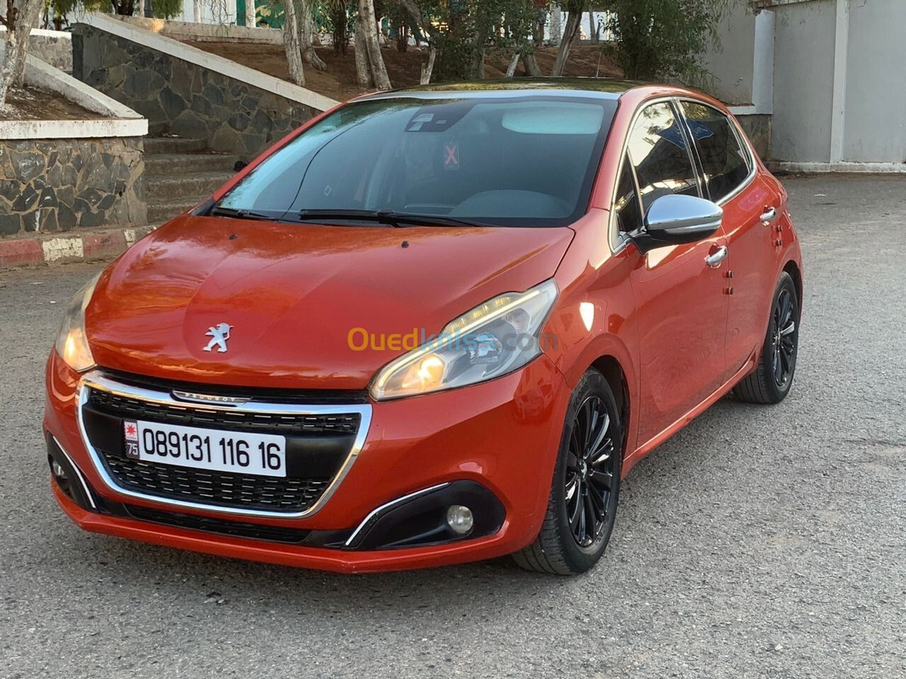 Peugeot 208 2016 Allure Facelift