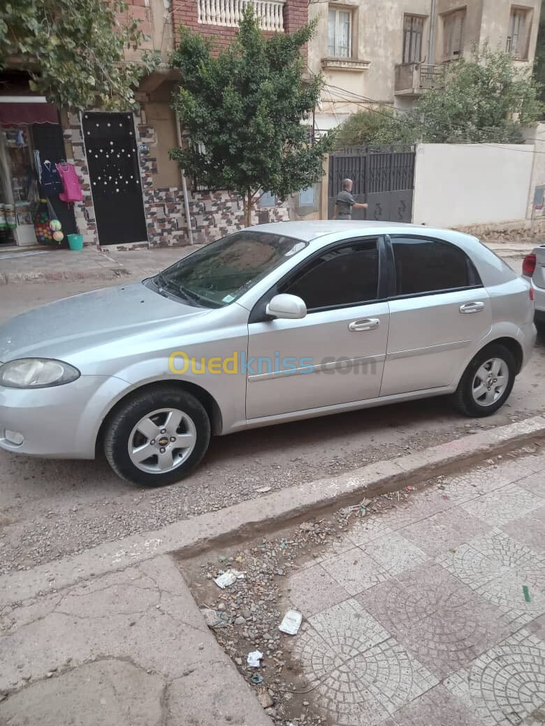 Chevrolet Optra 5 portes 2007 Optra 5 portes