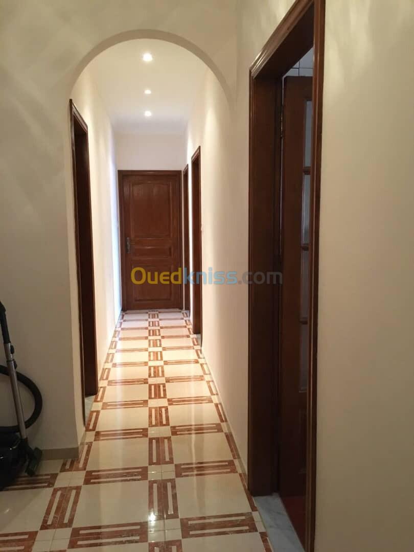 Location Appartement F4 Alger El achour