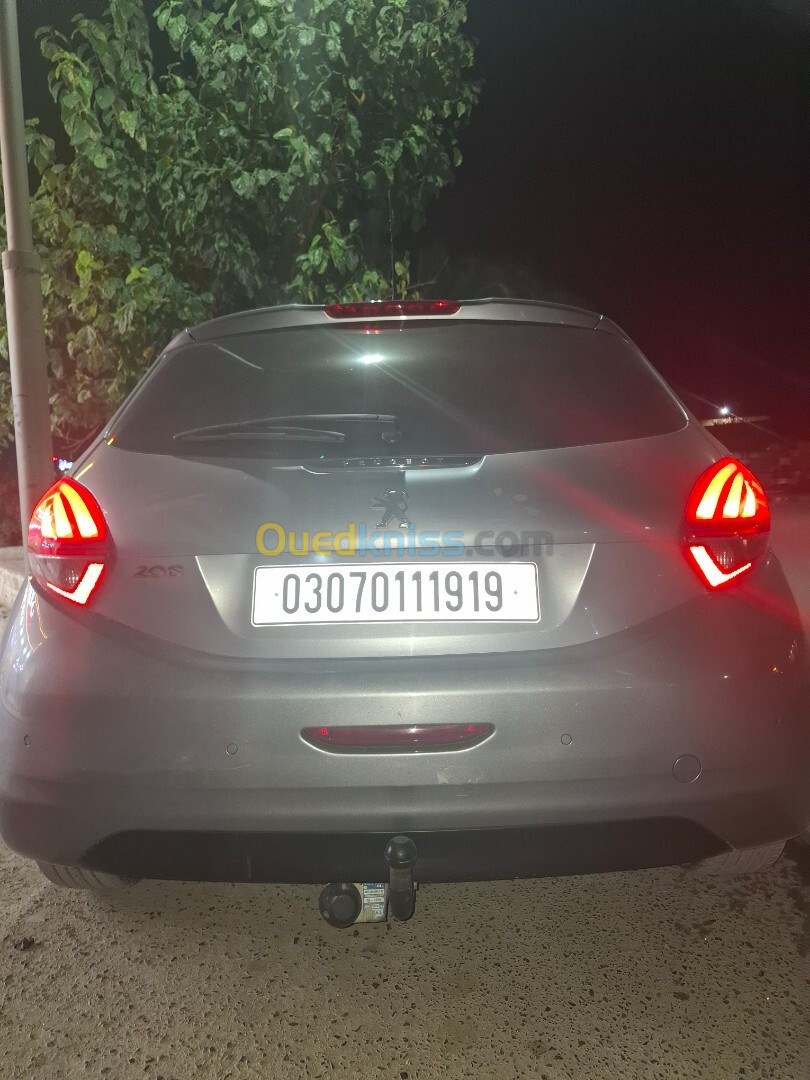 Peugeot 208 2019 Access Facelift